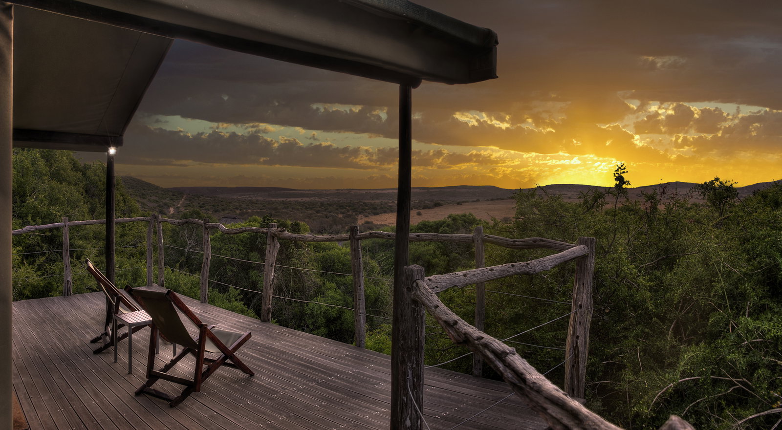 Amakhala HillsNek Safari Camp
